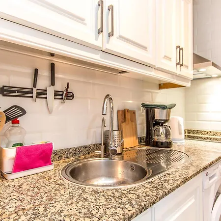 Sanva Apartment *
