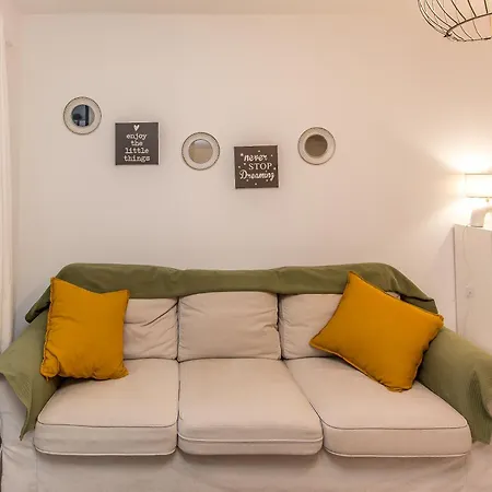 Sanva Apartment