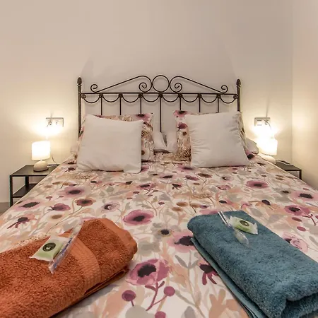 Sanva Apartment